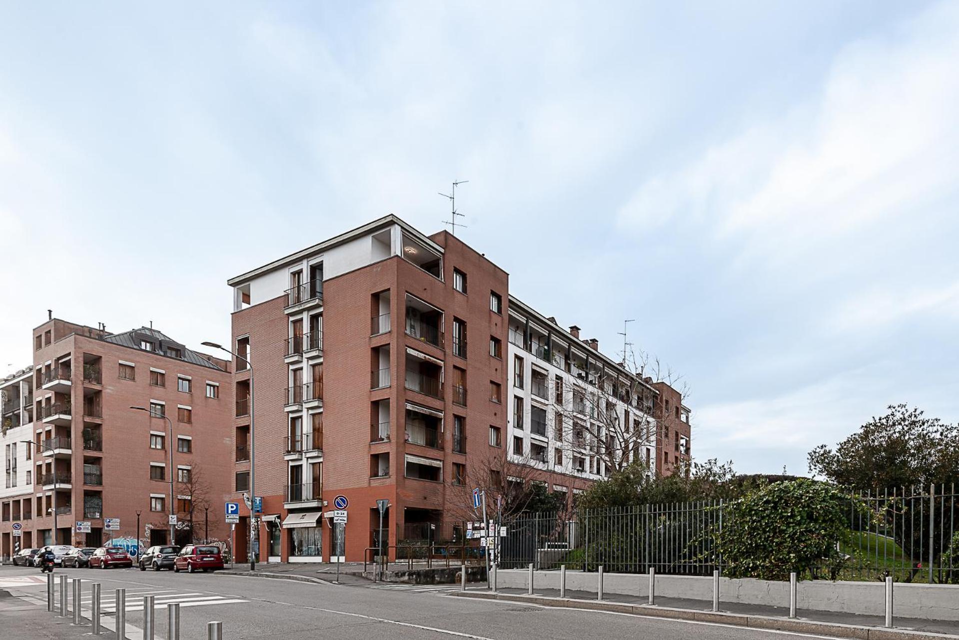 Stayeasy Argelati40 - Penthouse With 2 Bedrooms, 2 Bathrooms And Terrace - Navigli Milano Esterno foto